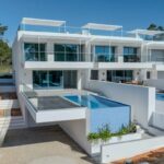 Brand new 3 bed linked villa in Vilas Alvas 2