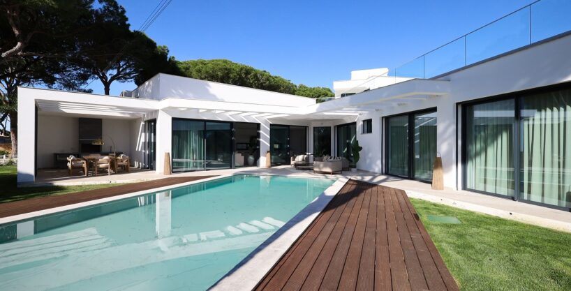 Brand new 4 bed villa for sale in Vilamoura, Algarve 1