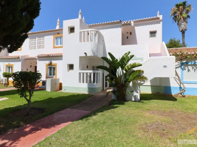 Ground Floor 2 Bed Apartment In Carvoeiro Algarve 1