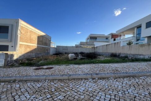 Land to build a detached house in Lagos, Algarve 1