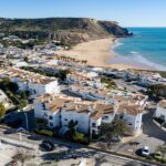 Sea view 2 bed duplex apartment in Praia da Luz, Algarve 2