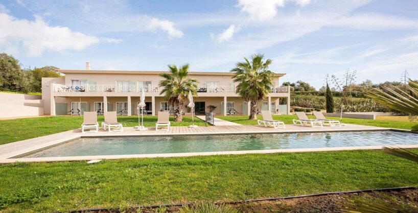 1 Bedroom suite in Gramacho Residences Resort, Carvoeiro, Algarve 1