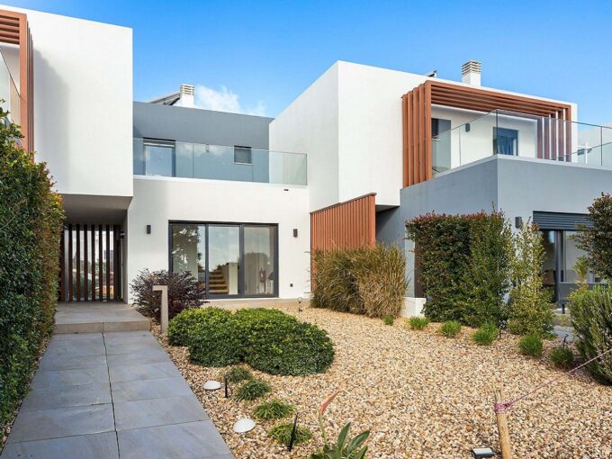 2 bed townhouse in the Pestana Silves Golf & Residences, Algarve 1