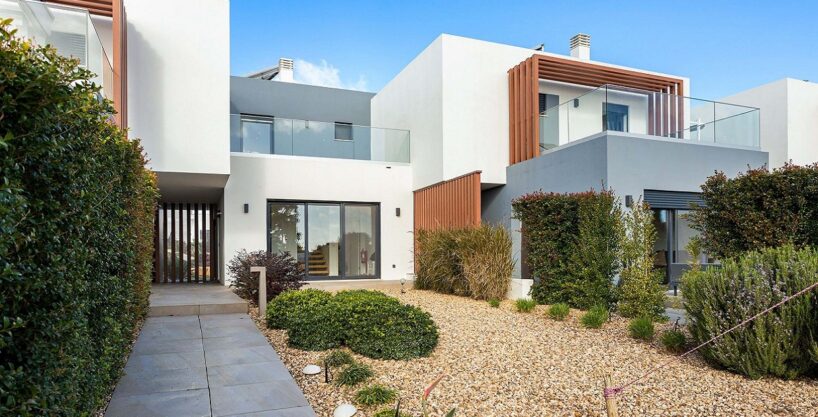2 bed townhouse in the Pestana Silves Golf & Residences, Algarve 1