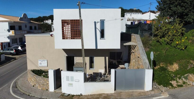 3 bed renovated townhouse in Estoi, East Algarve 1