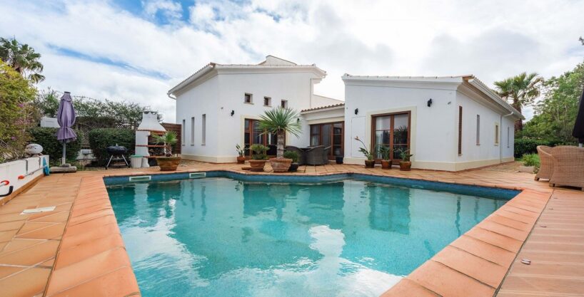 3 bed villa for sale in Alma Verde, Burgau, Algarve 1
