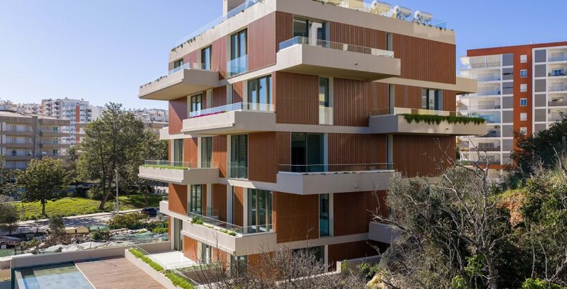 Brand new 2 apartment for sale in Praia da Rocha, Portimao 1