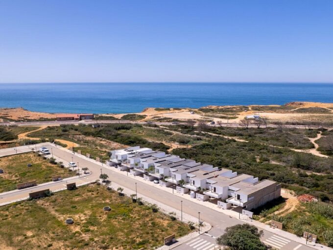 Brand new sea view 3 bed townhouses in Sagres, West Algarve 2