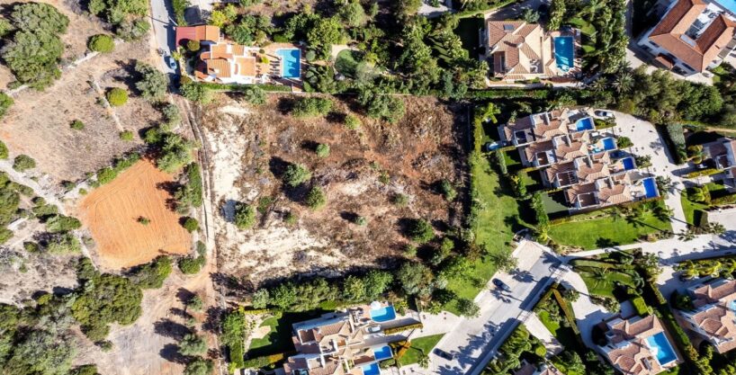 Building land for sale in Vale Formoso, Almancil, Algarve 1