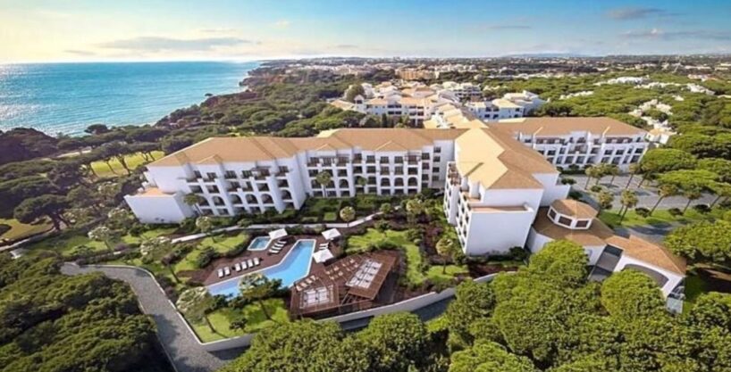 Luxury apartment in Pine Cliffs Resort, Albufeira, Algarve 1