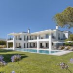 Luxury golf front villa in Quinta do Lago Resort, Algarve 1