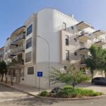 Top floor 4 bed apartment for sale in Tavira, Algarve 1