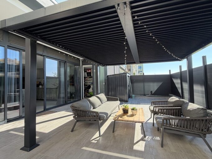 2 bed apartment for sale in Almancil, Algarve 1