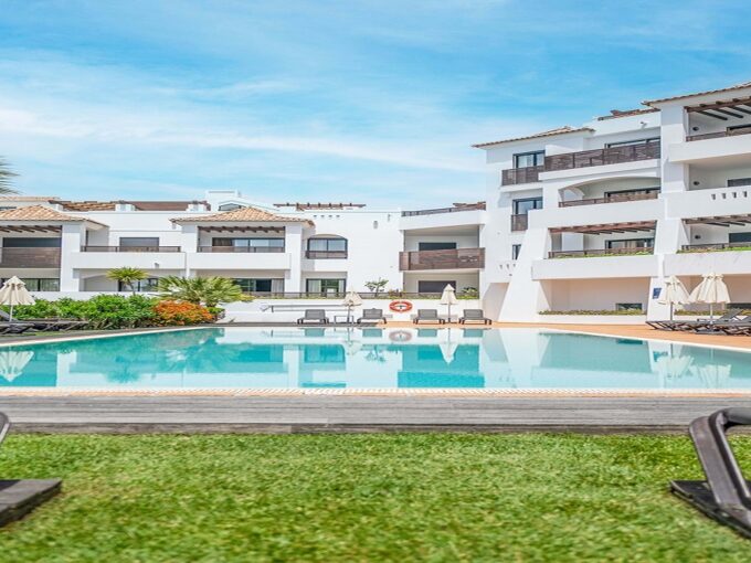 2 bed apartment in Belmar Resort, Porto de Mos, Lagos 1
