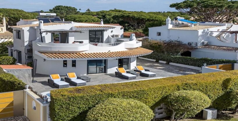 3 bed refurbished villa near the Hilton in Vilamoura, Algarve 2