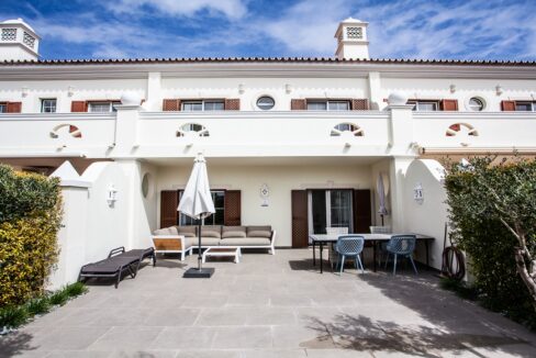 3 bed townhouse for sale in Pinheiros Altos near Quinta do Lago 1