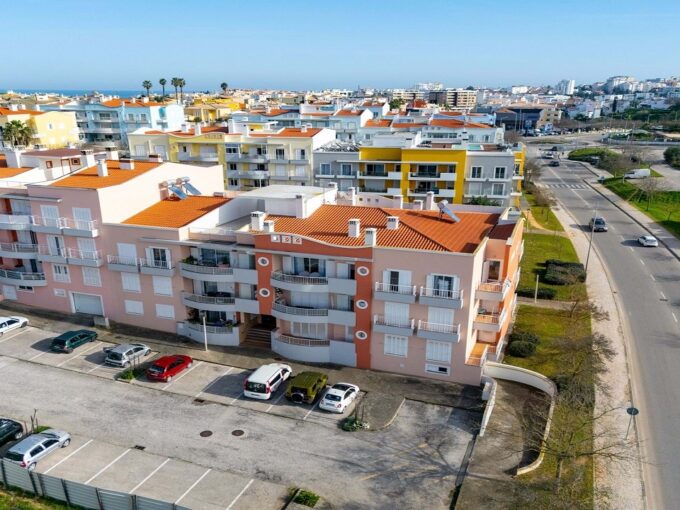 3 bedroom apartment for sale in Lagos, West Algarve 1