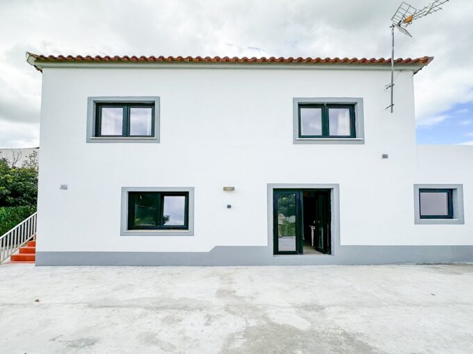 4 bed house with garden in Almancil, Algarve 2