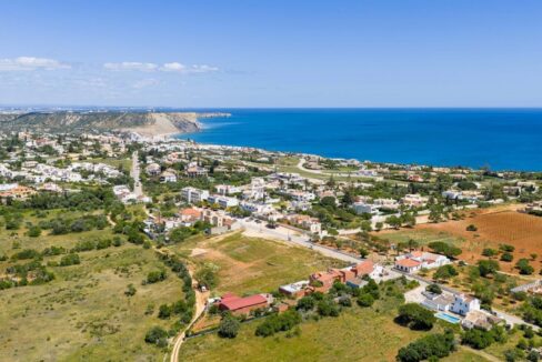 Building land for sale in Montinhos da Luz, Algarve 1
