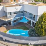 Detached 5 bed villa for sale in Montes de Alvor, Algarve 1