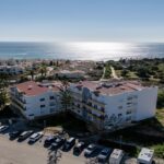 Ground floor renovated 1 bed apartment in Salema, Algarve 1