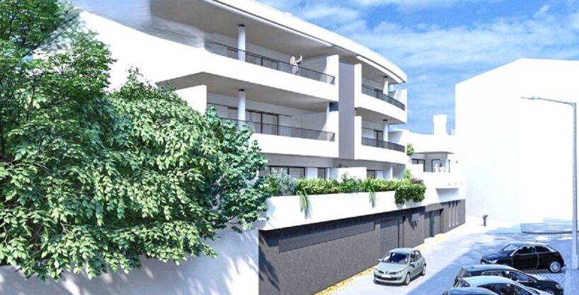 Land to build 6 apartments and a villa in Loule, Algarve 1