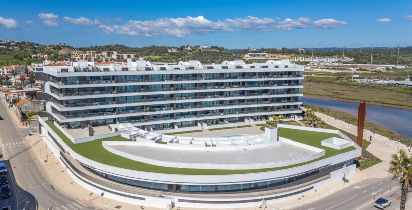 Luxury Algarve 3 bedroom apartment with sea views in Lagos 1