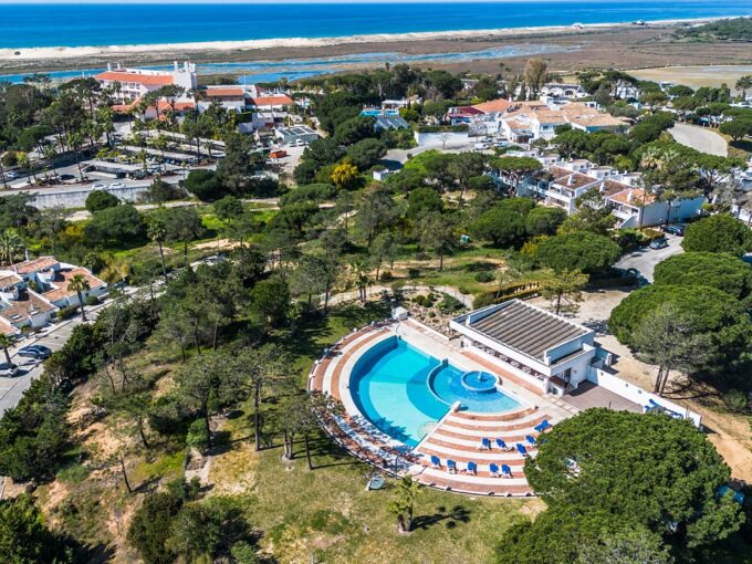 Renovated 1 bed apartment in Victory Village, Quinta do Lago 1