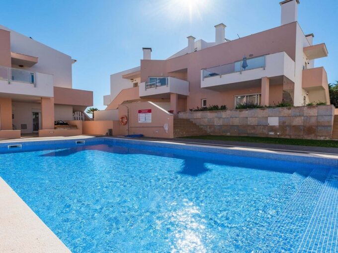2 Bed Apartment with pool for sale in Burgau, West Algarve 1