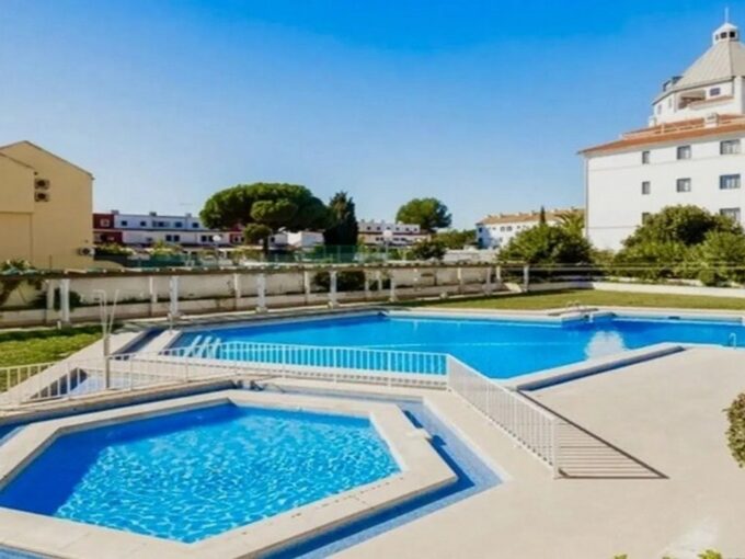 2 bed apartment close to Vilamoura Marina, Algarve 1