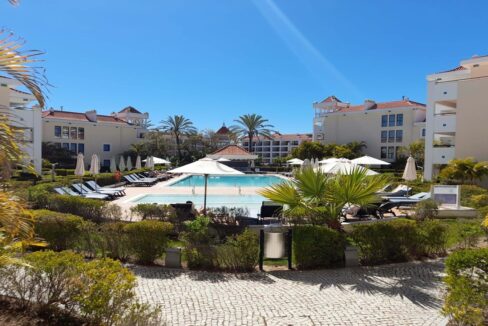 2 bed apartment in Hilton Vilamoura As Cascatas Golf Resort, Vilamoura 1