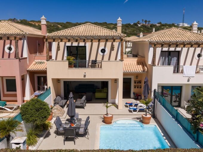 3 bed townhouse with pool in Burgau, West Algarve 26