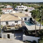 6 bedroom villa with pool in Almancil, Algarve 1