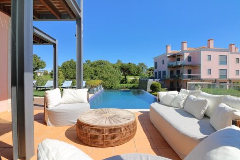Golf view 3 bed apartment with a pool in Vale do Lobo, Algarve 4