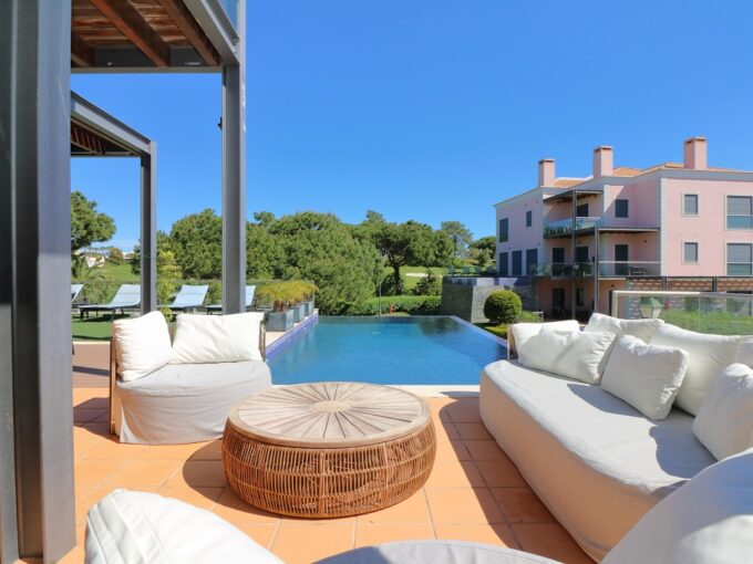Golf view 3 bed apartment with a pool in Vale do Lobo, Algarve 4
