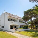 Ground floor renovated 2 bed apartment for sale in Vale do Lobo, Algarve 1