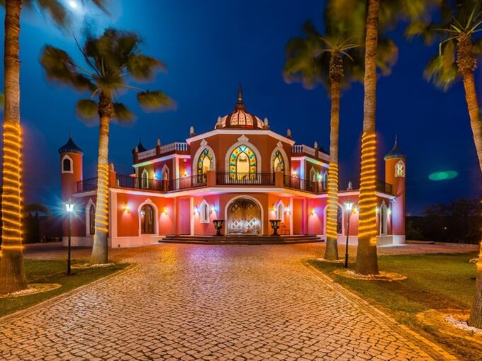 Majestic property estate in 5 hectares in Quarteira, Algarve 2