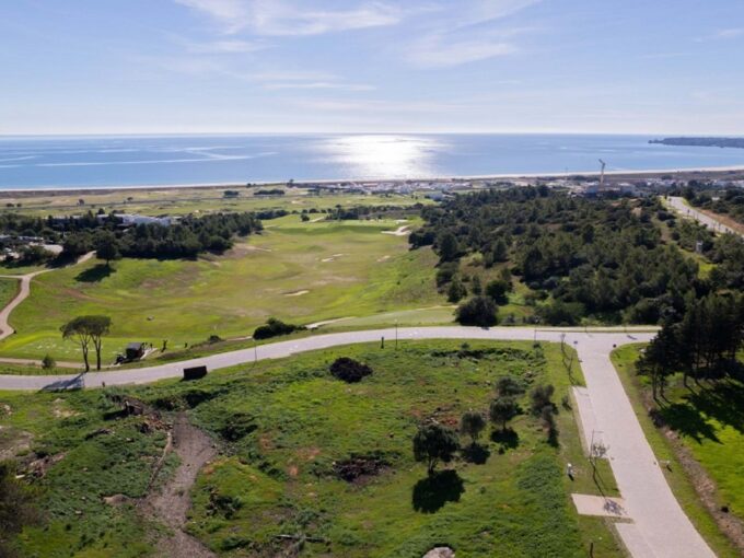 Prime building land in Palmares, Lagos, Algarve 1