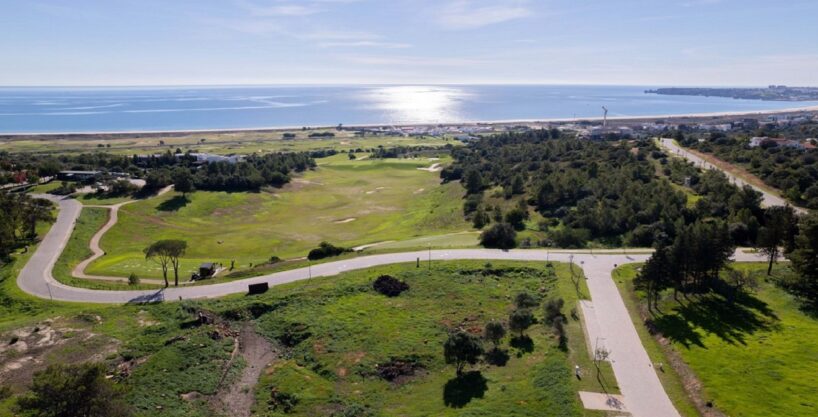 Prime building land in Palmares, Lagos, Algarve 1