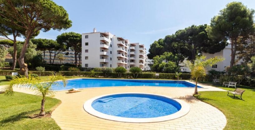 Renovated 1 bed apartment in Vilamoura, Algarve for sale 1