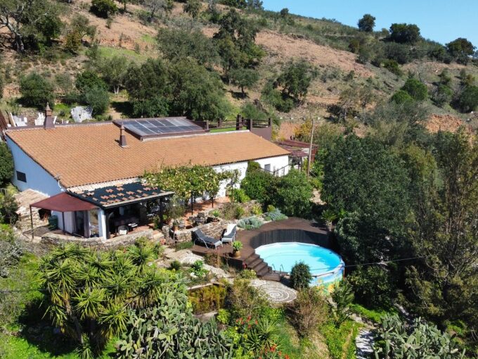 Rustic 2 bed house plus 1 bed studio near Tavira, Algarve 1