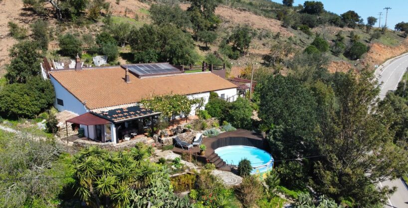 Rustic 2 bed house plus 1 bed studio near Tavira, Algarve 1