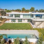 Sea & golf view property for sale on Palmares, Lagos 5