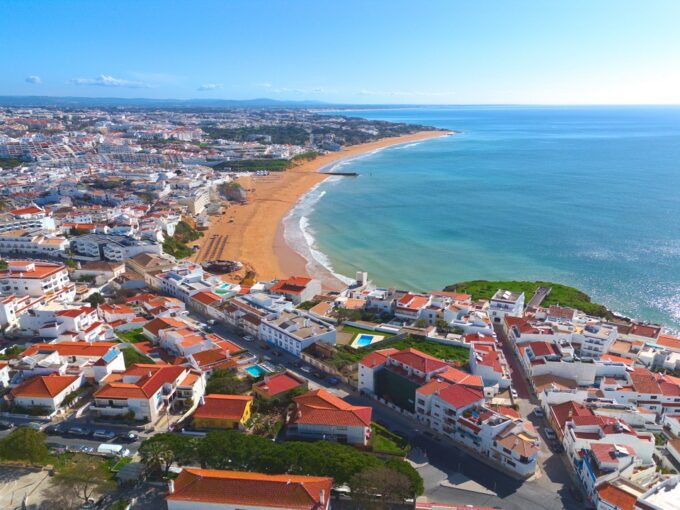 Sea view 4 bed luxury apartment for sale in Albufeira, Algarve 27