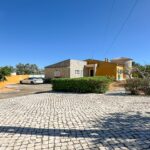 detached single storey villa for sale in Loulé 1
