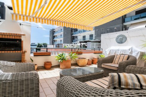 3 bed apartment in Colinas da Boavista, Tavira, Algarve 1