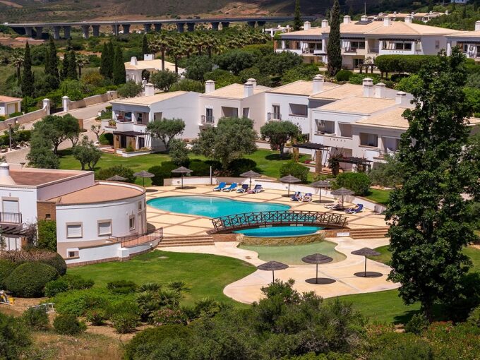 3 bed townhouse in Vale da Ribeira, Odiaxere, Algarve 19