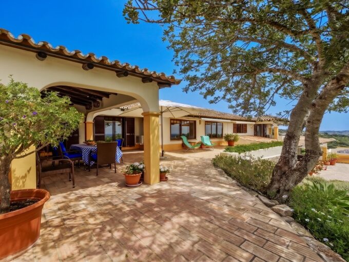 4 bed villa in Vale Telheiro, Loule, Algarve 3