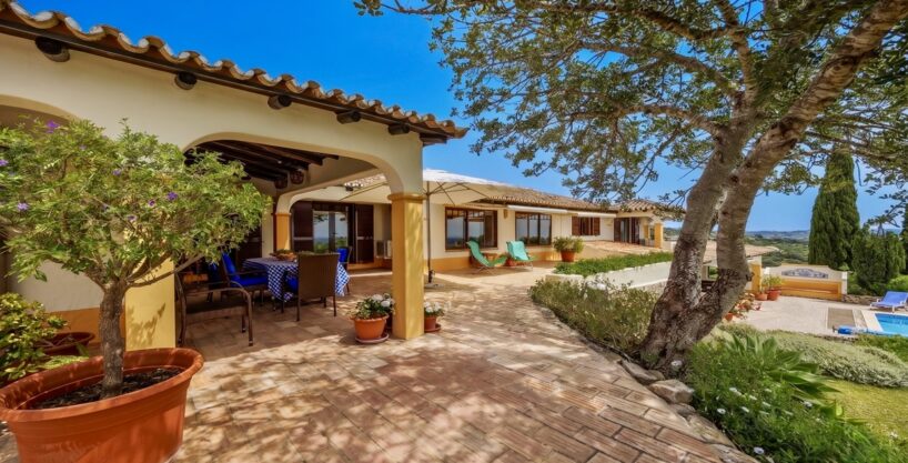 4 bed villa in Vale Telheiro, Loule, Algarve 3