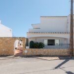 4 bed villa with plunge pool in Luz, West Algarve 1